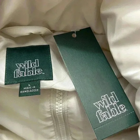 Wild Fable Matte Cream Cropped Quilted Puffer Vest Sz. Large NWT - Picture 2 of 5